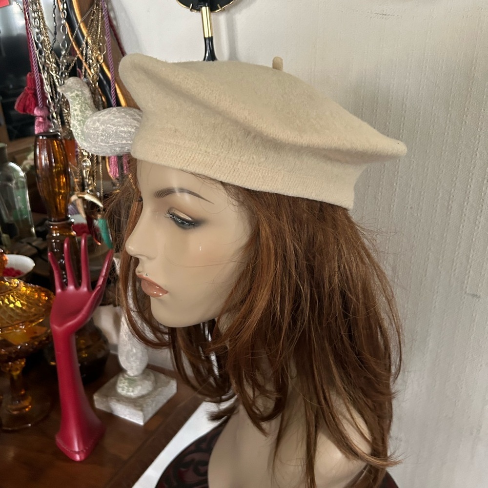 Vintage Cream Wool Beret Hat - Picture 2 of 8